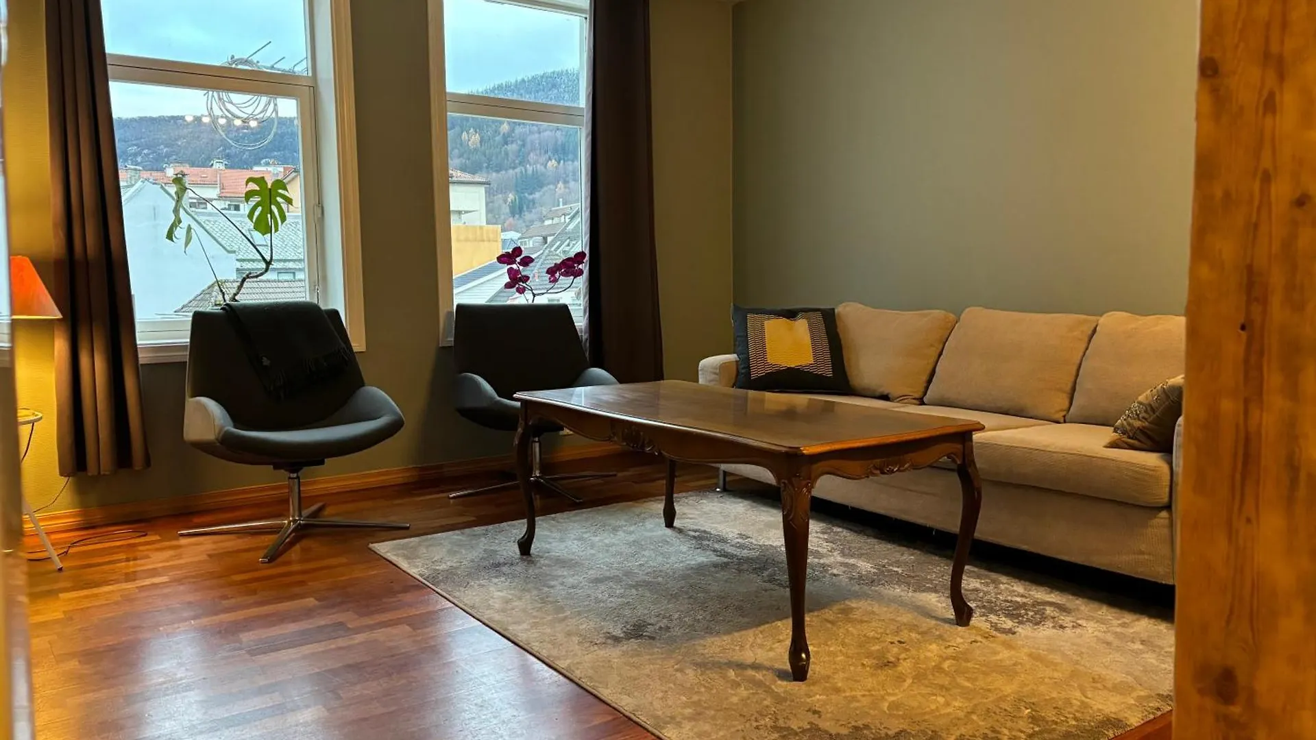 Retro Apartment location